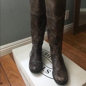 Steve Madden boots
